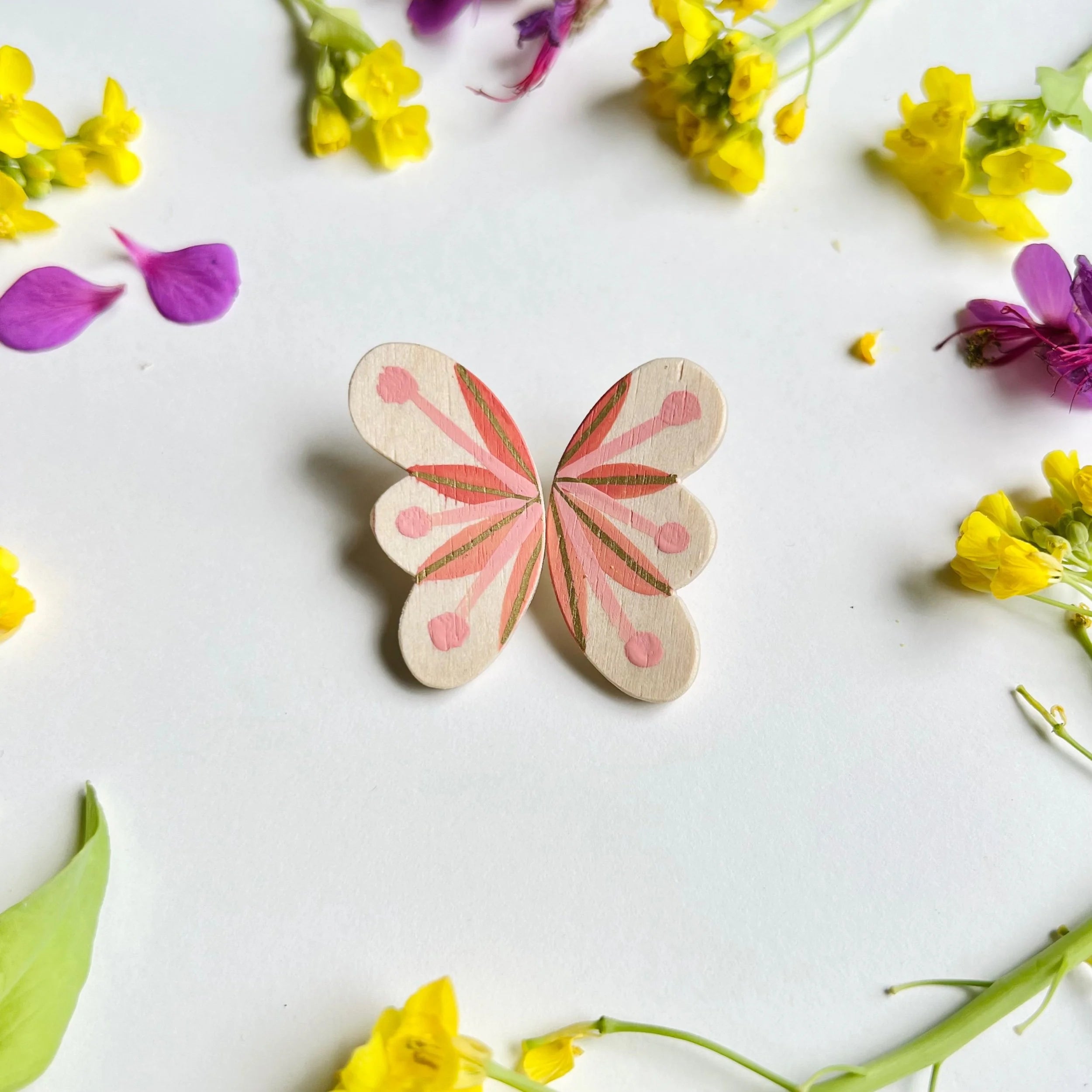 BUTTERFLY in Ombre Coral (Stud)