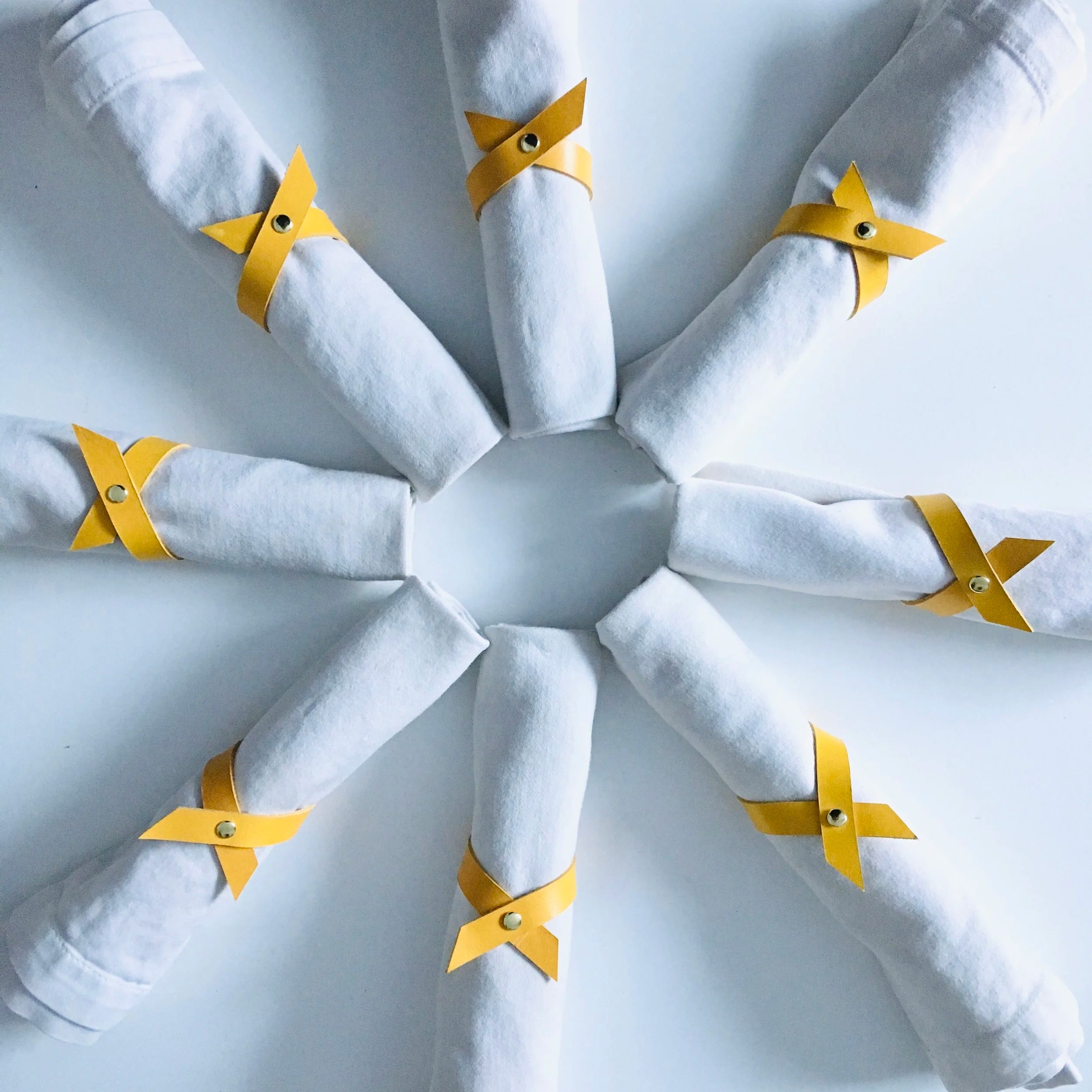 Set of 8 Sunny Napkin Rings