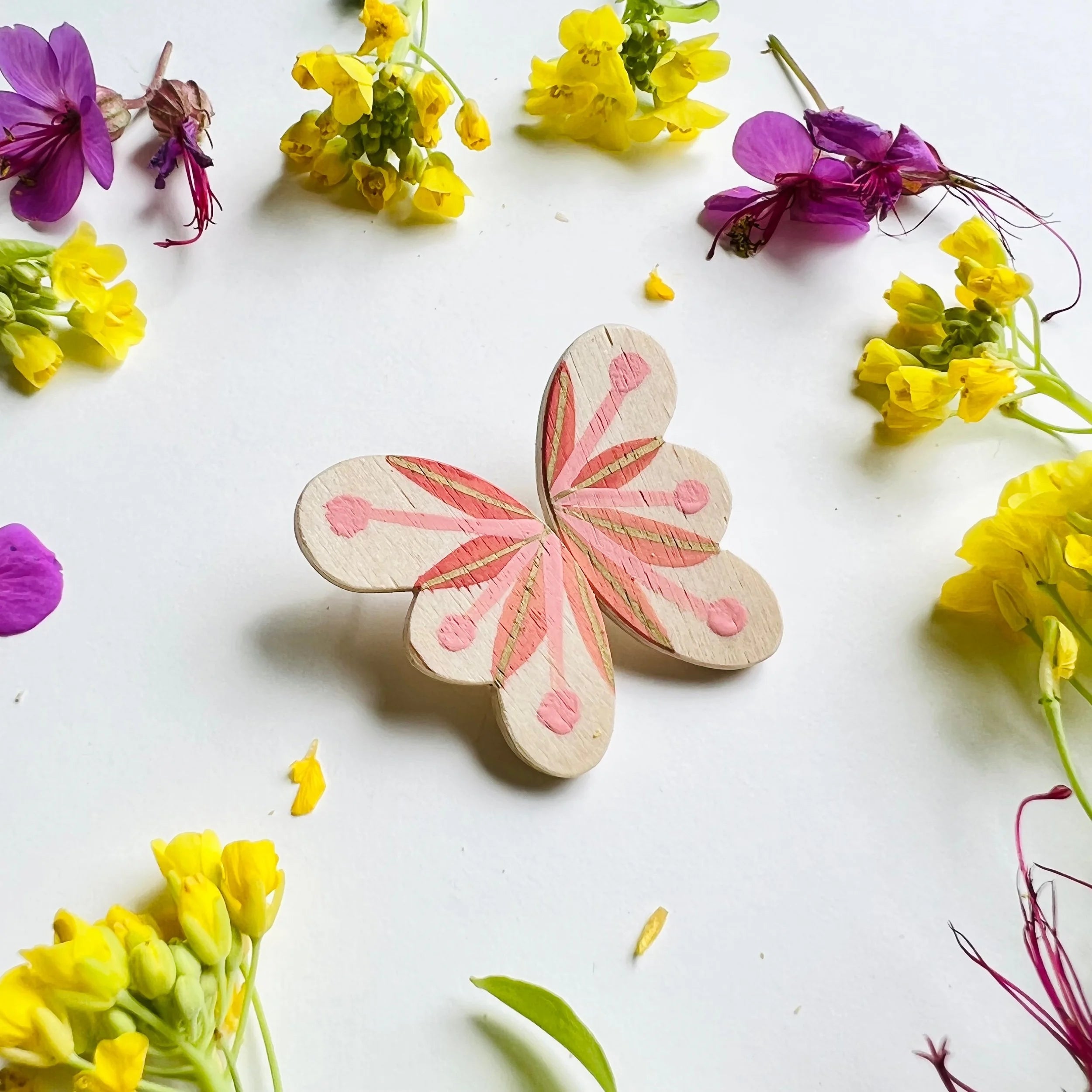 BUTTERFLY in Ombre Coral (Stud)