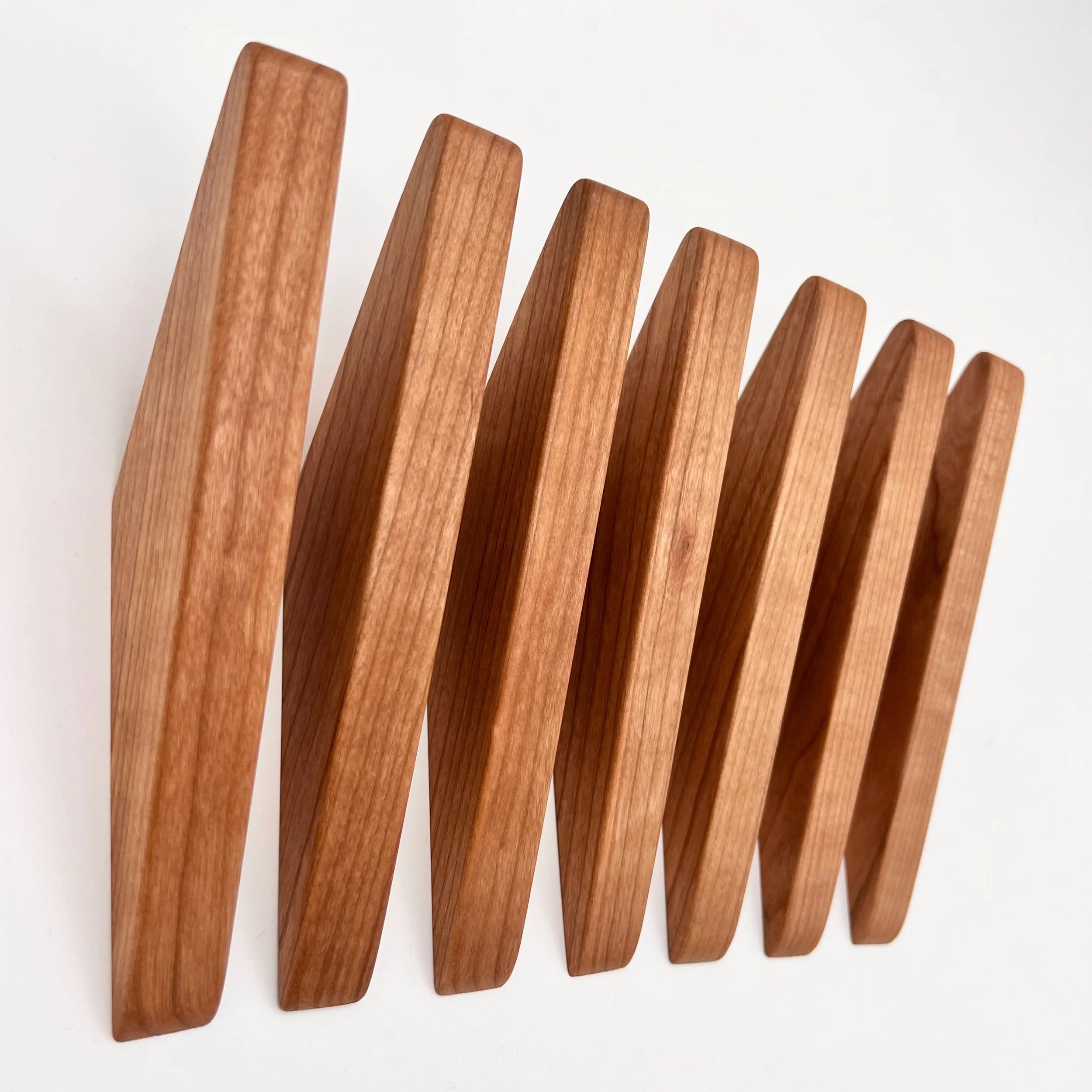Seven Cherry Wall Hooks - ♡7