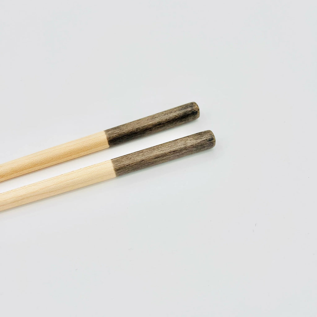 Black Chopsticks